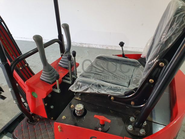 Mini Giratória Miva VA13