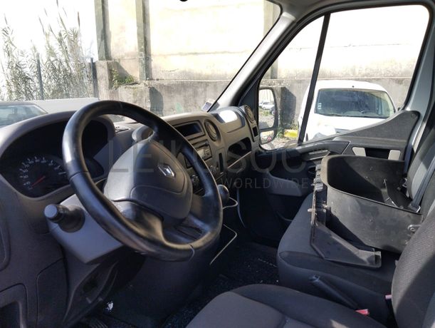 Renault Master 125 DCI · Ano 2015