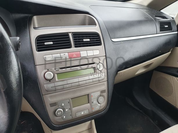 Fiat Linea 1.3 JTD Multijet · Ano 2008