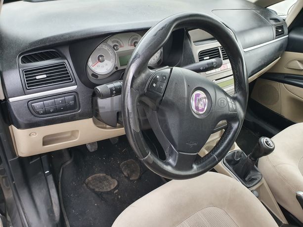 Fiat Linea 1.3 JTD Multijet · Ano 2008