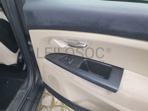 Fiat Linea 1.3 JTD Multijet · Ano 2008