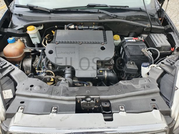 Fiat Linea 1.3 JTD Multijet · Ano 2008