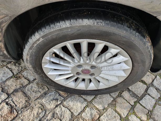 Fiat Linea 1.3 JTD Multijet · Ano 2008