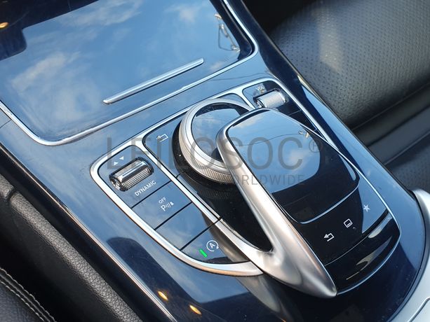 Mercedes-Benz C220 · Ano 2016