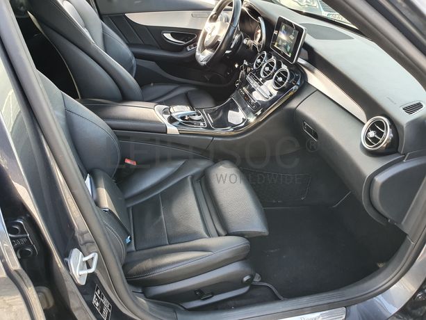 Mercedes-Benz C220 · Ano 2016