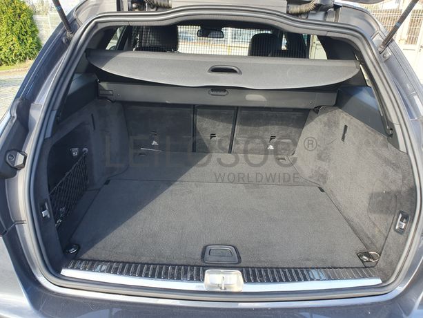 Mercedes-Benz C220 · Ano 2016