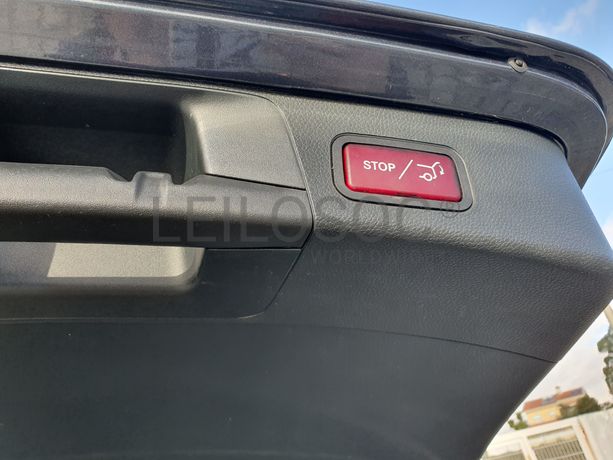 Mercedes-Benz C220 · Ano 2016