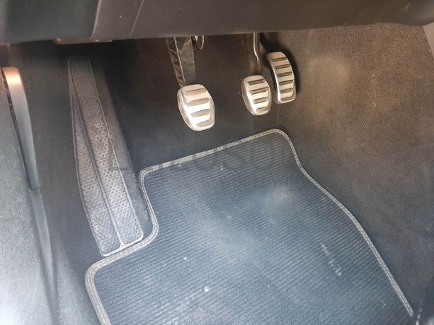 Volvo V40 D2 · Ano 2015