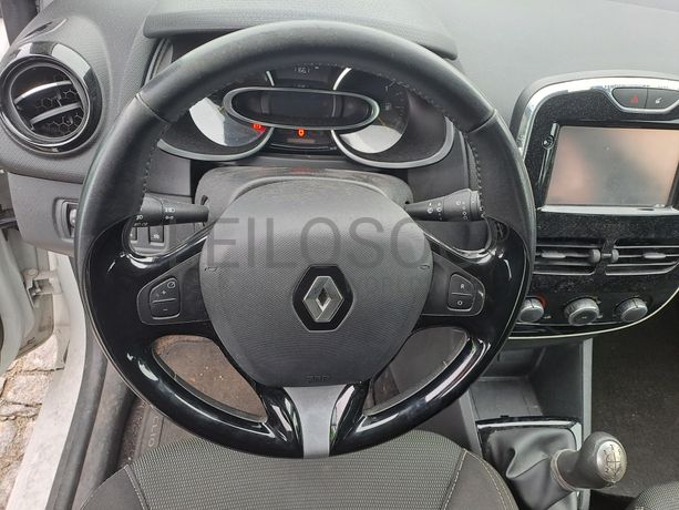 Renault Clio · Ano 2015