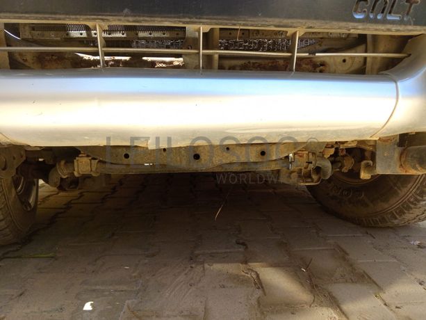 Mitsubishi Colt · Ano 2003