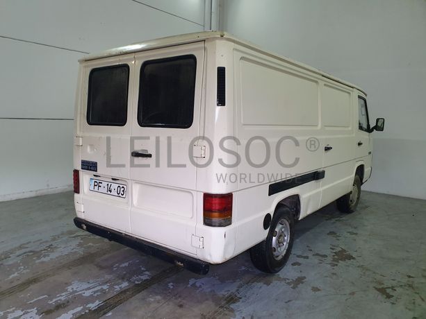 Mercedes-Benz MB 140 Van 2.4D · Ano 1988