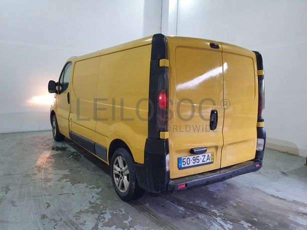 Renault Trafic · Ano 2004