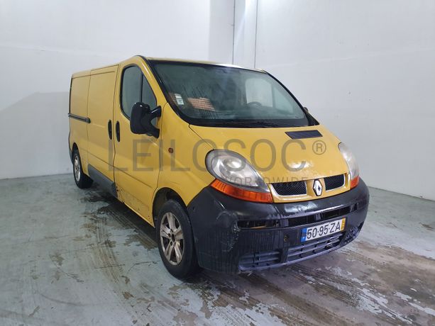 Renault Trafic · Ano 2004