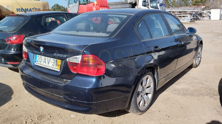 BMW 320d E90LI (VC31C)