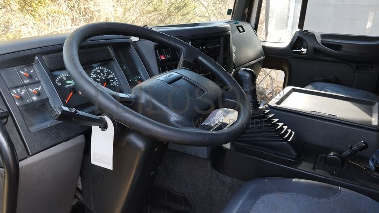 Volvo FL-E19-64 (4x2)