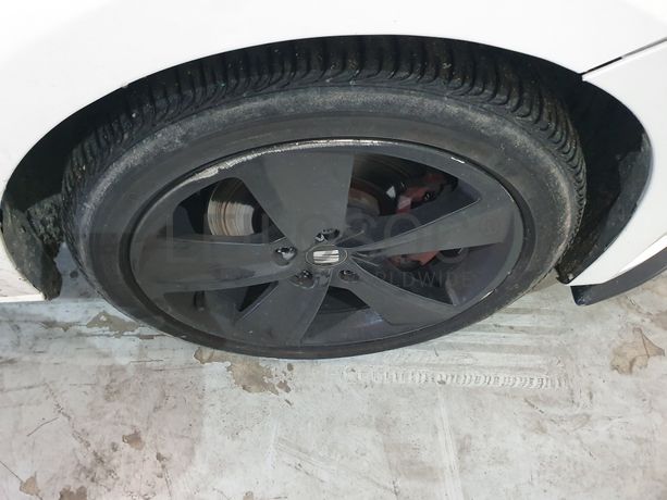 Seat Leon · Ano 2014