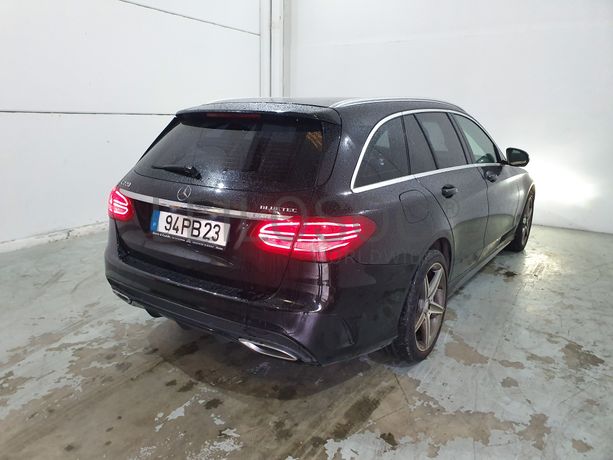 Mercedes-Benz C220 · Ano 2014