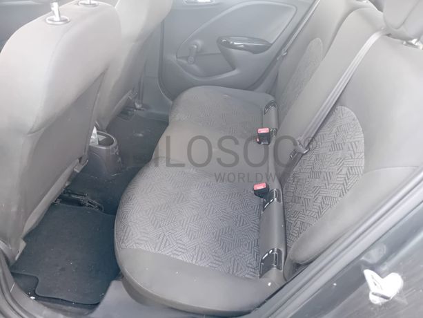 Opel Corsa E · Ano 2018