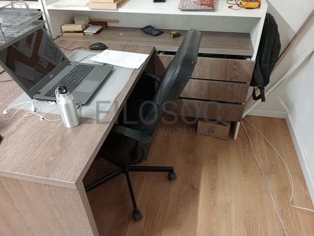 Equipamento de Escritório