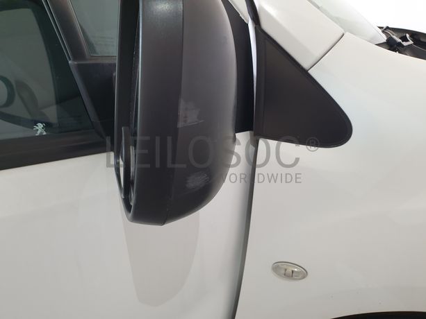 Peugeot Partner · Ano 2015