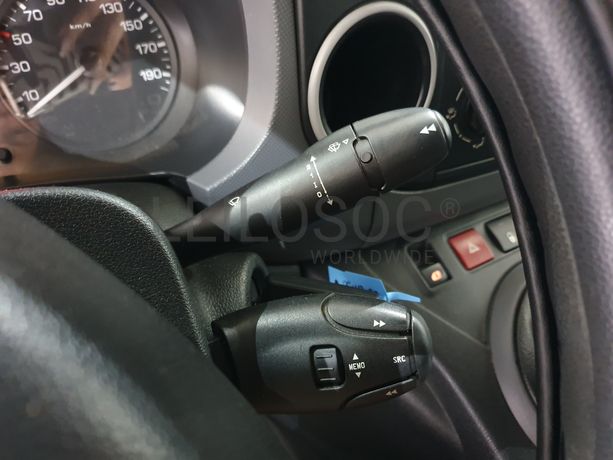 Peugeot Partner · Ano 2015