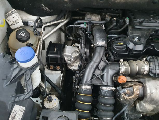 Peugeot Partner · Ano 2015