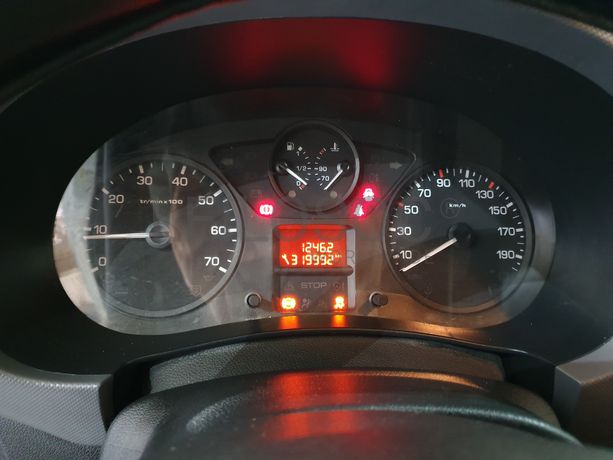 Peugeot Partner · Ano 2015