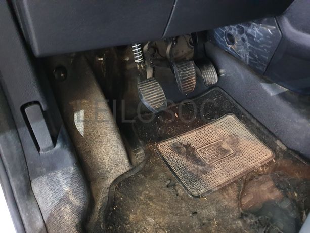 Peugeot Partner · Ano 2015