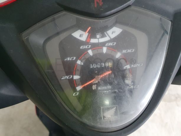 Honda Vision NSC 110 · Ano 2012