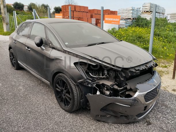 Citroen DS5 1.6 Blue HDI · Ano 2017