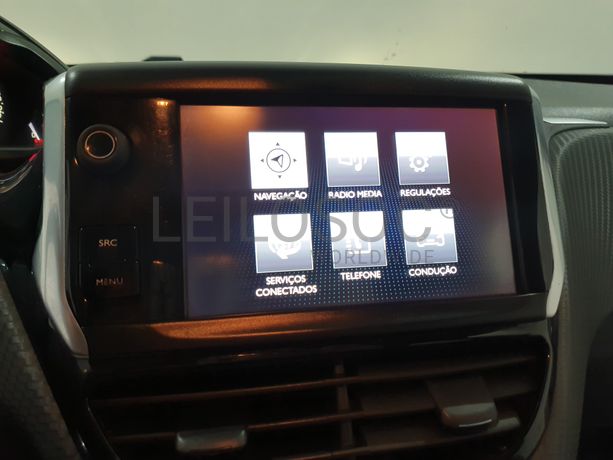 Peugeot 208 · Ano 2016