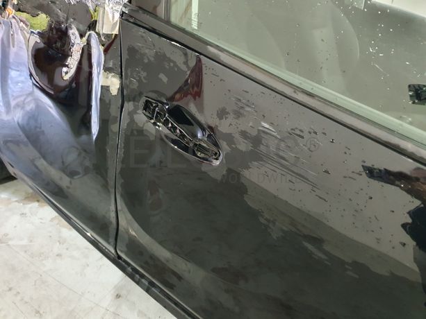 Peugeot 208 · Ano 2016