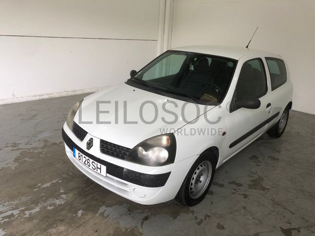 Renault Clio 1.5 DCI · 2001