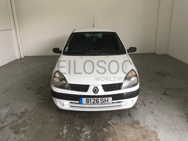 Renault Clio 1.5 DCI · 2001