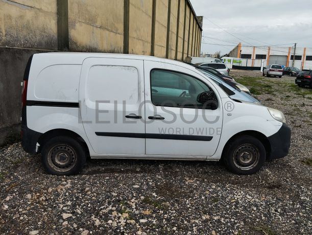 Renault Kangoo 1.5 dCi · Ano 2013