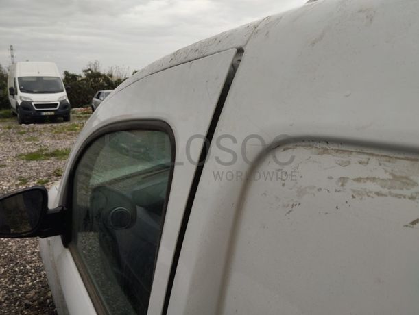 Renault Kangoo 1.5 dCi · Ano 2013