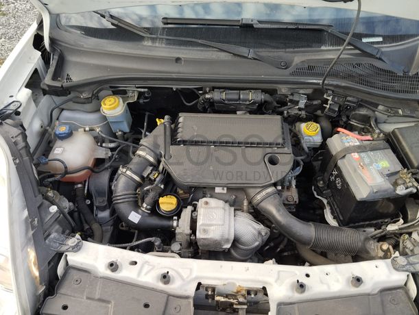 Opel Combo D Van 1.3 CDTI · Ano 2014