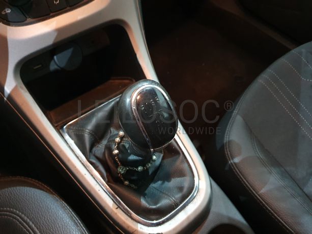 Opel Astra · Ano 2012