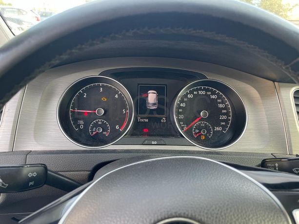 Volkswagen Golf · Ano 2014