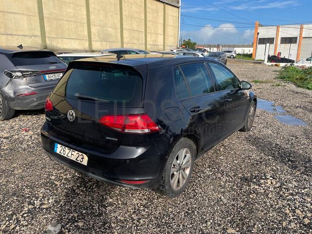 Volkswagen Golf · Ano 2014