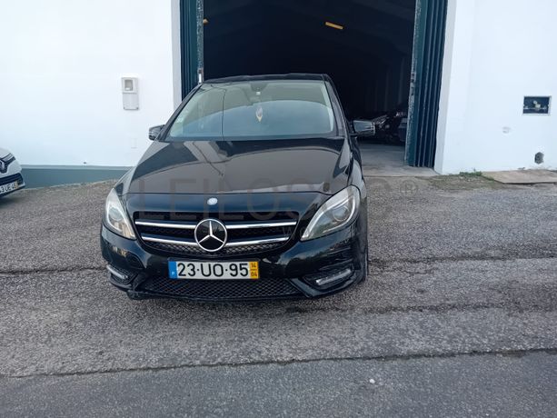 Mercedes-Benz Classe B · Ano 2014