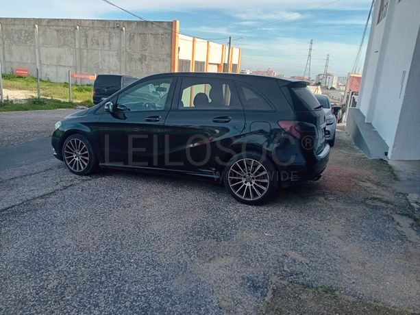 Mercedes-Benz Classe B · Ano 2014