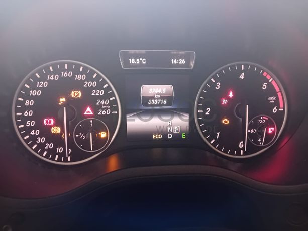 Mercedes-Benz Classe B · Ano 2014