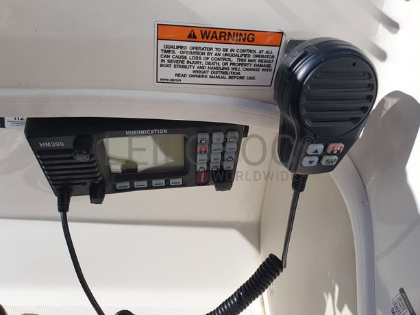 Embarcação Bayliner Element XR7 · Reboque Top Trailer