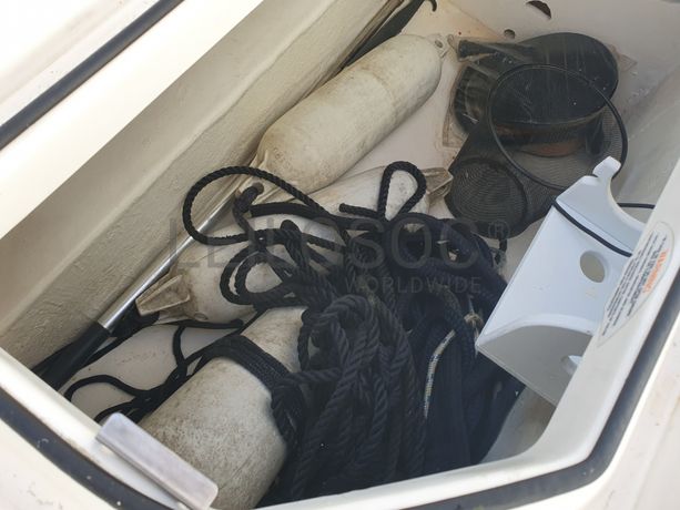 Embarcação Bayliner Element XR7 · Reboque Top Trailer