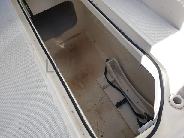 Embarcação Bayliner Element XR7 · Reboque Top Trailer