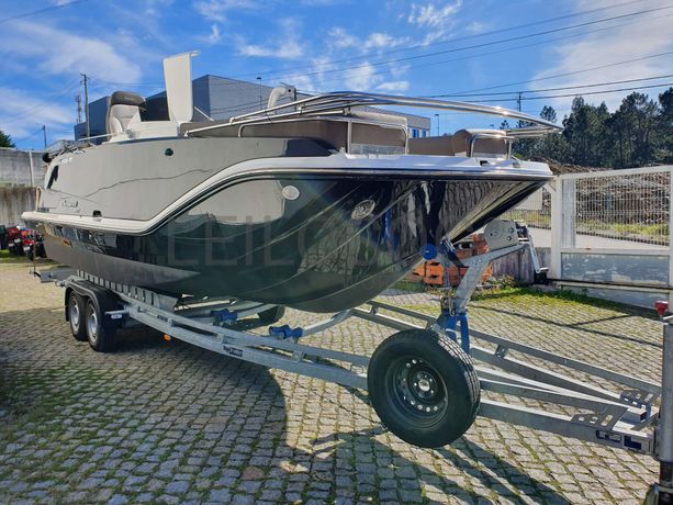 Embarcação Bayliner Element XR7 · Reboque Top Trailer