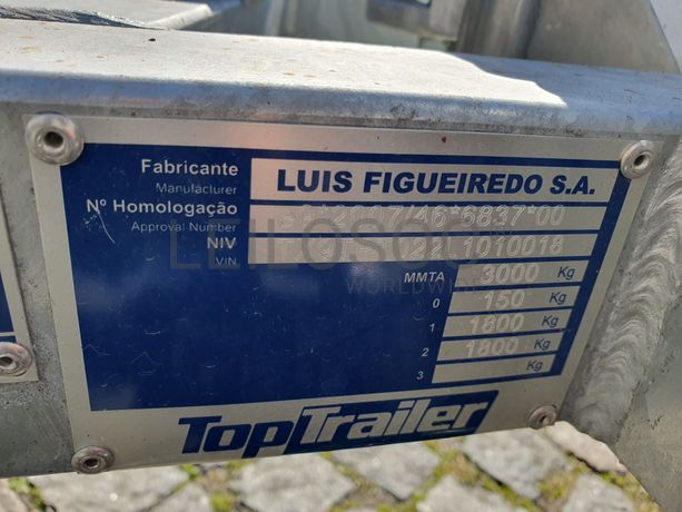 Embarcação Bayliner Element XR7 · Reboque Top Trailer