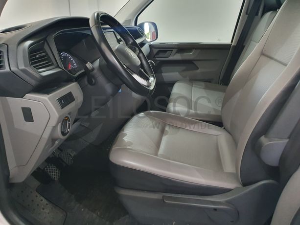 Volkswagen Transporter · Ano 2021