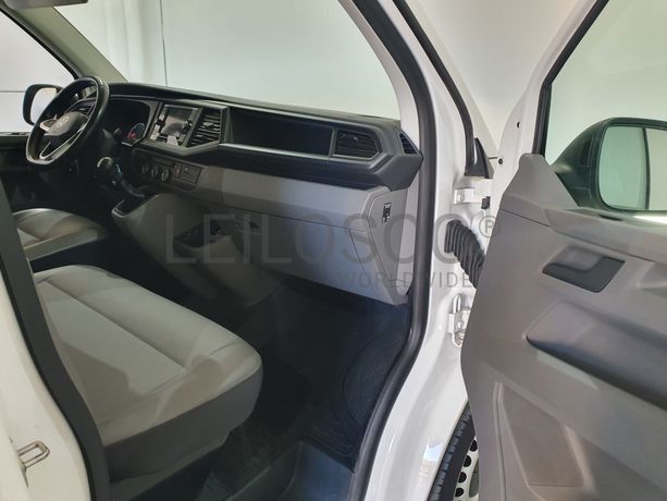 Volkswagen Transporter · Ano 2021